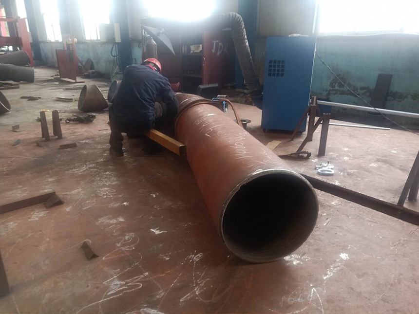 耐磨管道成品展示，工廠生產(chǎn)現(xiàn)場(chǎng)實(shí)景(圖6)